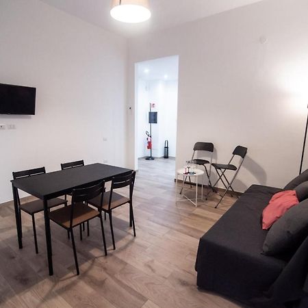 Nizza Apartment In Centro Салерно Экстерьер фото