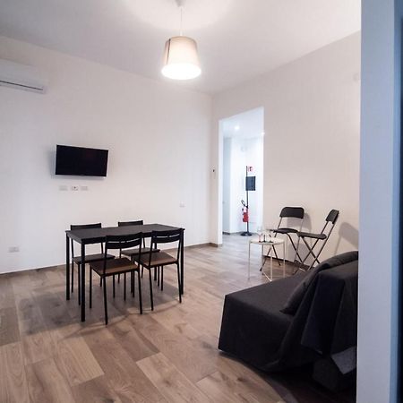Nizza Apartment In Centro Салерно Экстерьер фото