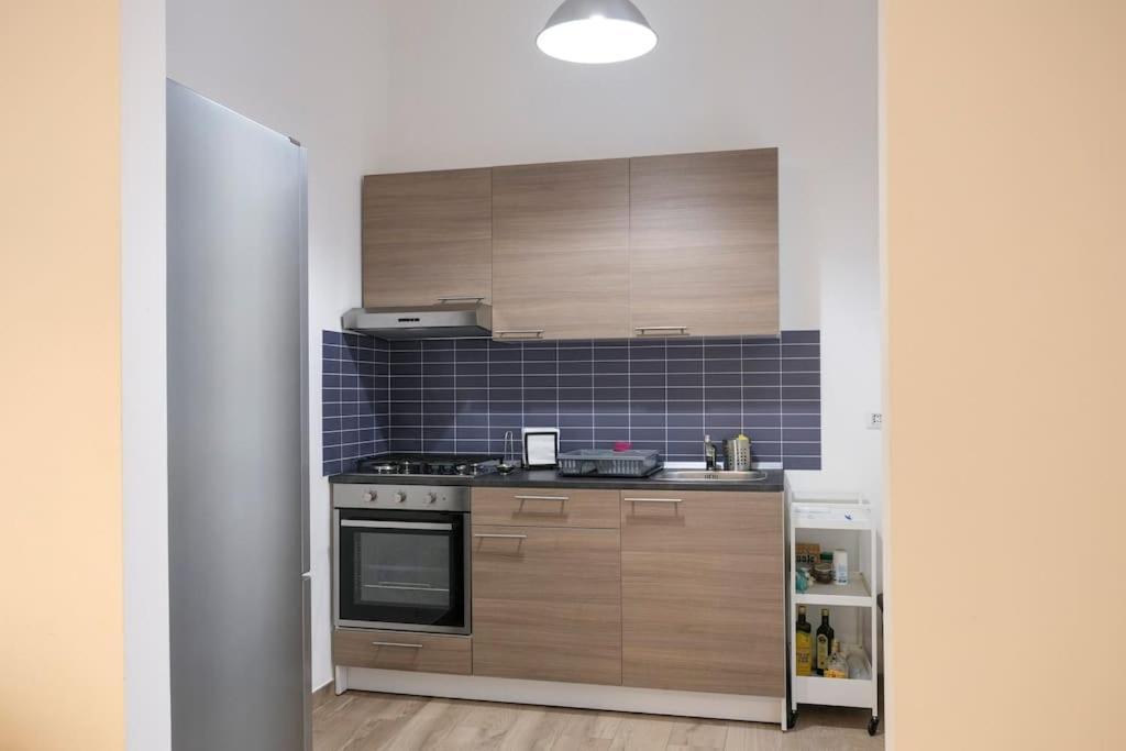 Nizza Apartment In Centro Салерно Экстерьер фото